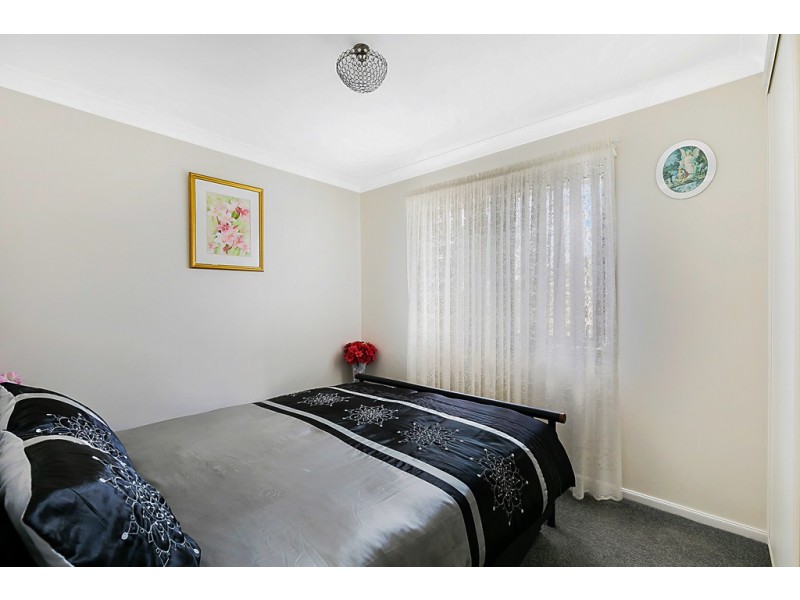 22 Holt Street, Middle Ridge QLD 4350