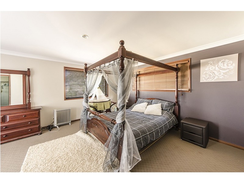 3 Jutsum Street, Middle Ridge QLD 4350