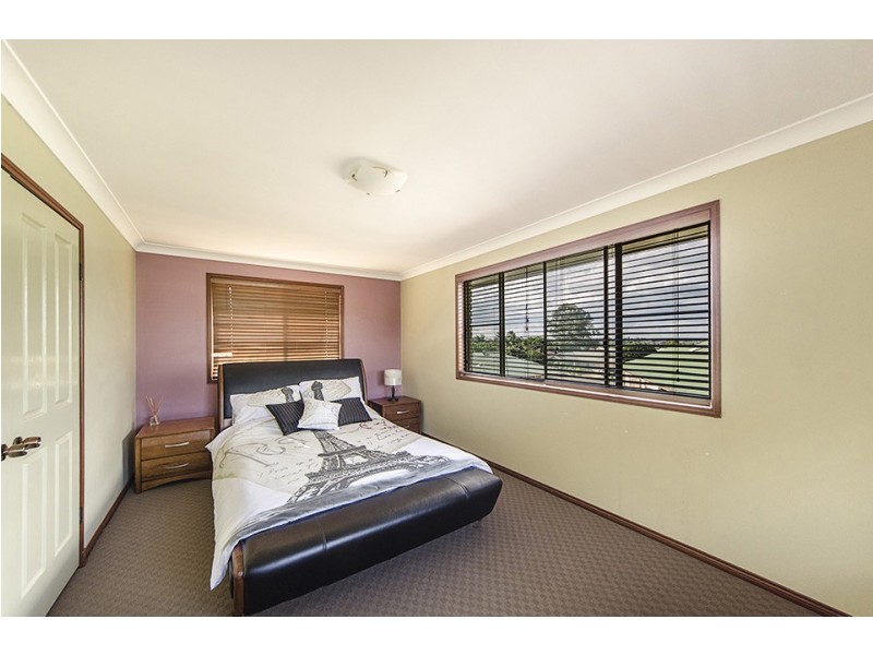 3 Jutsum Street, Middle Ridge QLD 4350
