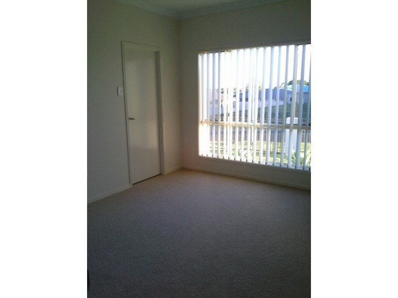 1/21 Sweeney Street, Kearneys Spring QLD 4350