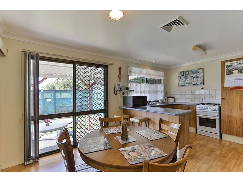 3 Champagne Crescent, Wilsonton Heights QLD 4350