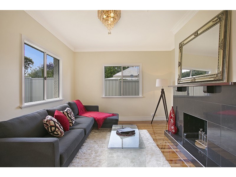 87 Phillip Street, South Toowoomba QLD 4350