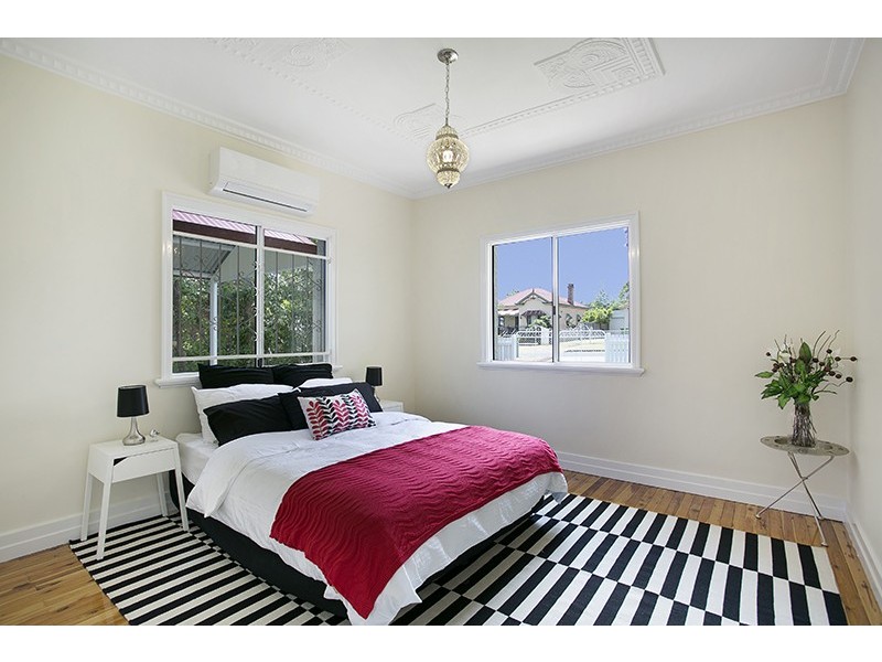 87 Phillip Street, South Toowoomba QLD 4350