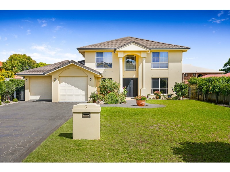 3 Vanham Close, Middle Ridge QLD 4350