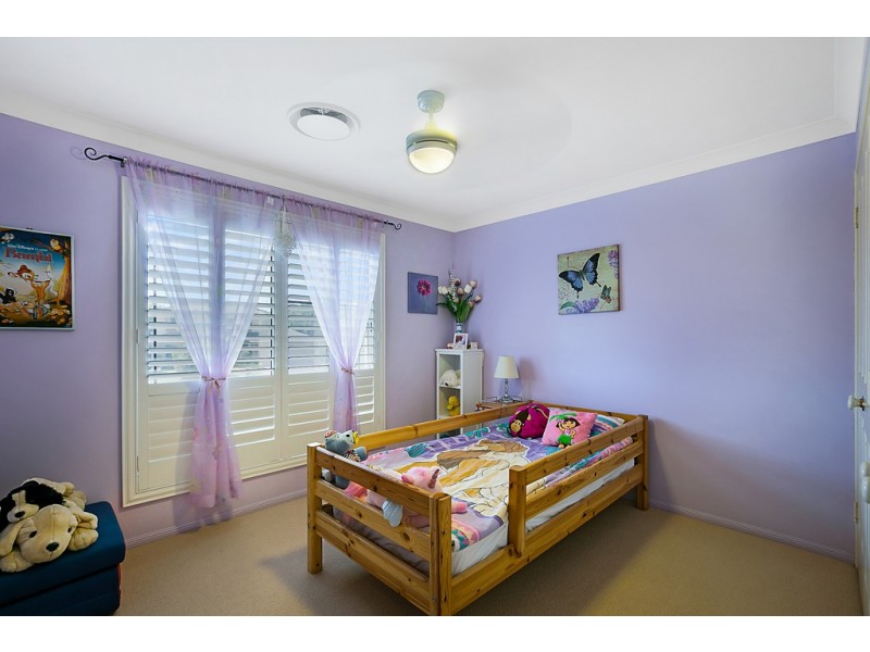 3 Vanham Close, Middle Ridge QLD 4350