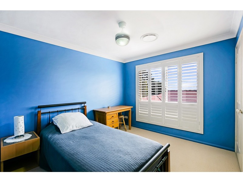 3 Vanham Close, Middle Ridge QLD 4350