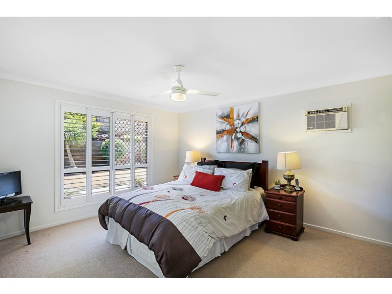 25 Catalina Drive, Wilsonton QLD 4350
