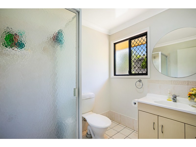 25 Catalina Drive, Wilsonton QLD 4350