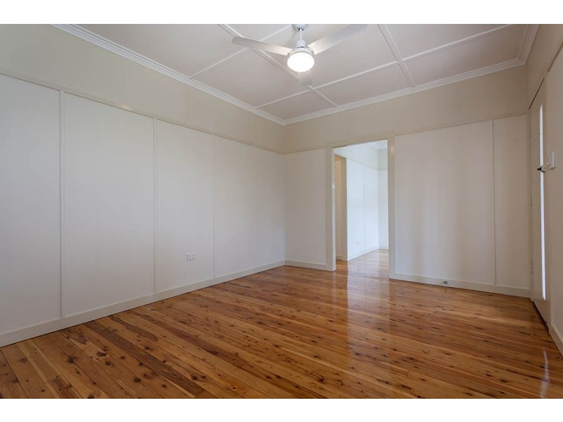 15 Gaydon Street, Newtown QLD 4350