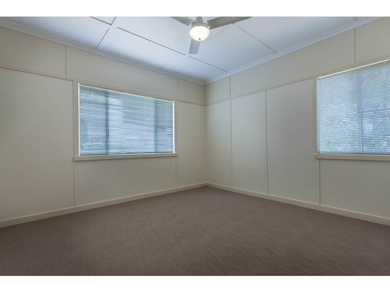 15 Gaydon Street, Newtown QLD 4350