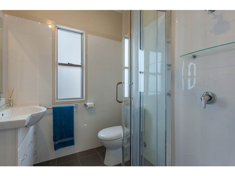 15 Gaydon Street, Newtown QLD 4350