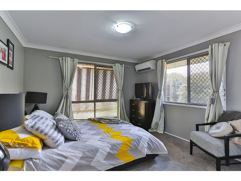 16 Wright Street, Wilsonton QLD 4350