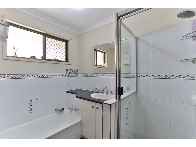 16 Wright Street, Wilsonton QLD 4350