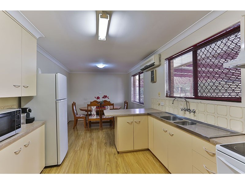 16 Wright Street, Wilsonton QLD 4350