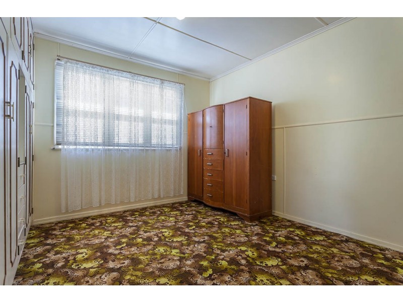 127 Stephen Street, Harristown QLD 4350