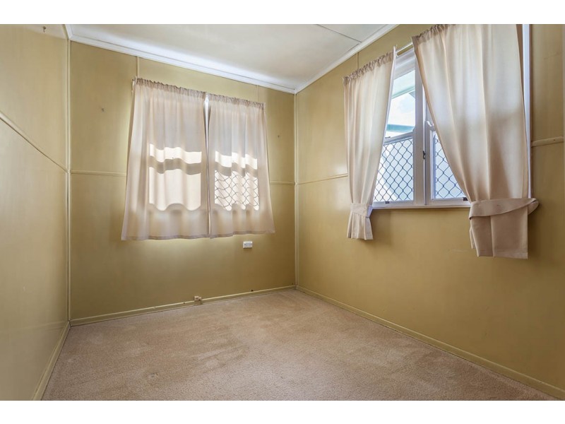 127 Stephen Street, Harristown QLD 4350