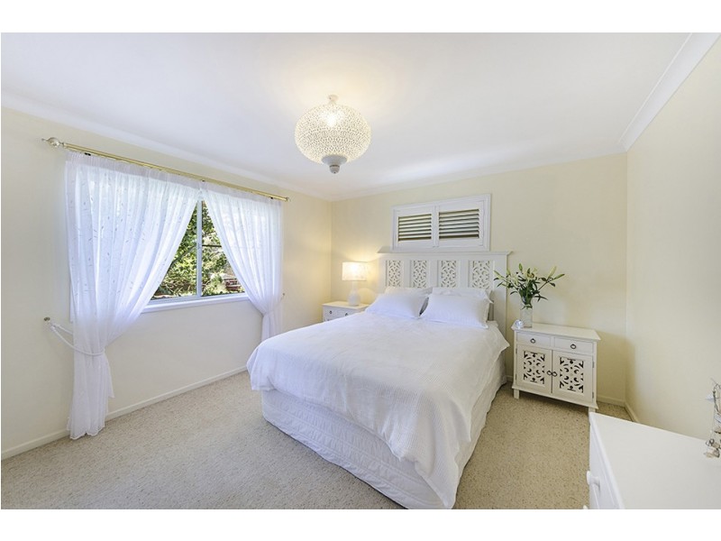 3 Bingara Street, Mount Lofty QLD 4350