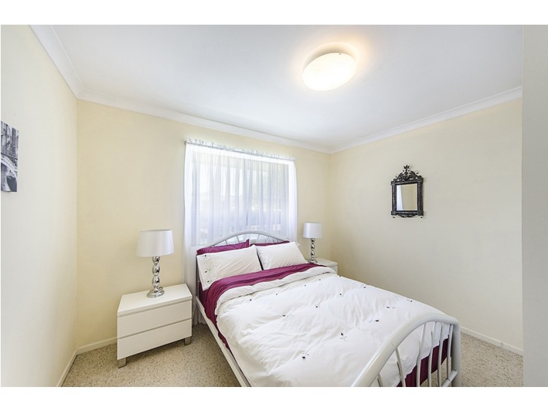 3 Bingara Street, Mount Lofty QLD 4350