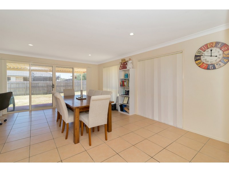 7 Moorina Drive, Harristown QLD 4350