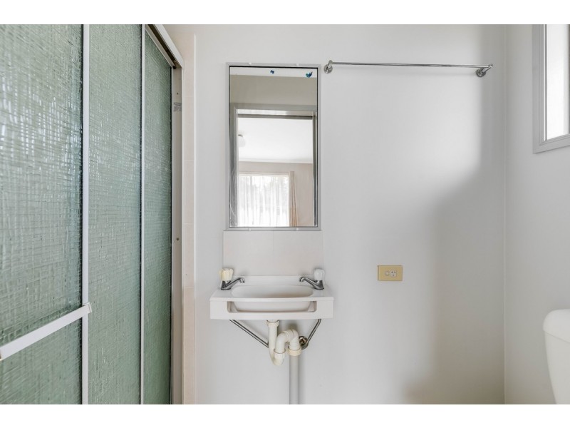 15 Moore Crescent, Wilsonton QLD 4350