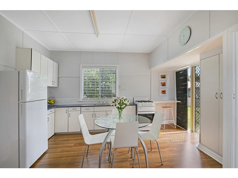 19 Park Street, Wilsonton QLD 4350