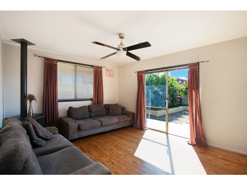 13 Sprott Street, Wilsonton QLD 4350