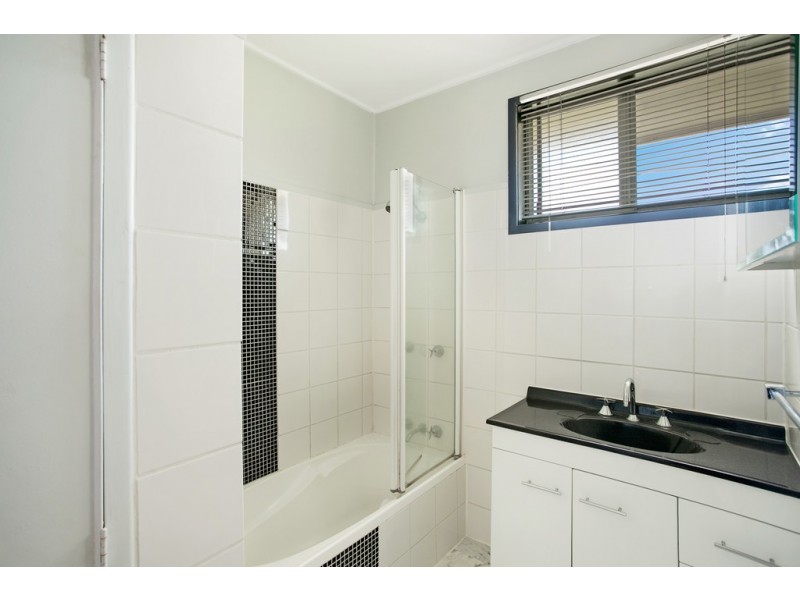 13 Sprott Street, Wilsonton QLD 4350