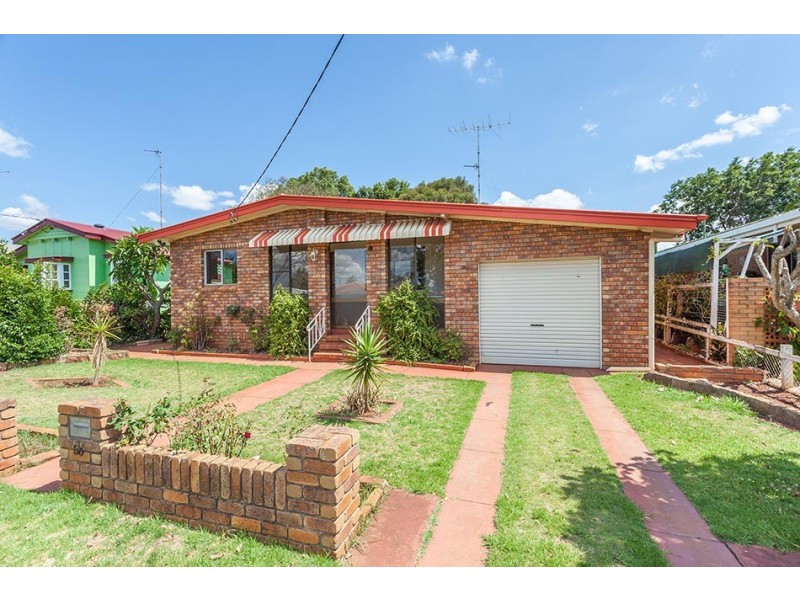 56 Weetwood Street, Newtown QLD 4350