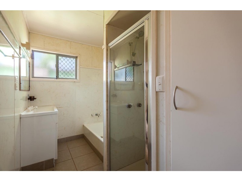 56 Weetwood Street, Newtown QLD 4350