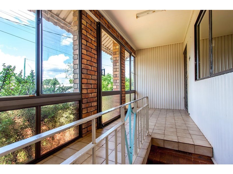 56 Weetwood Street, Newtown QLD 4350