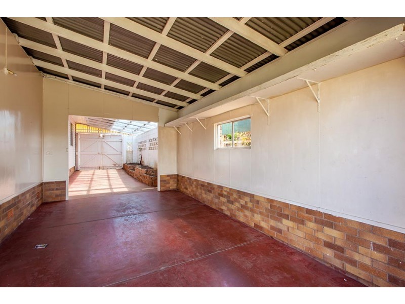 56 Weetwood Street, Newtown QLD 4350