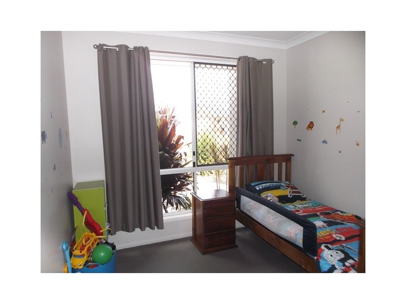 294 Ramsay Street, Middle Ridge QLD 4350