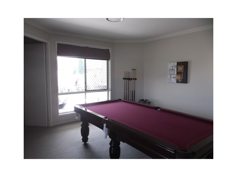294 Ramsay Street, Middle Ridge QLD 4350