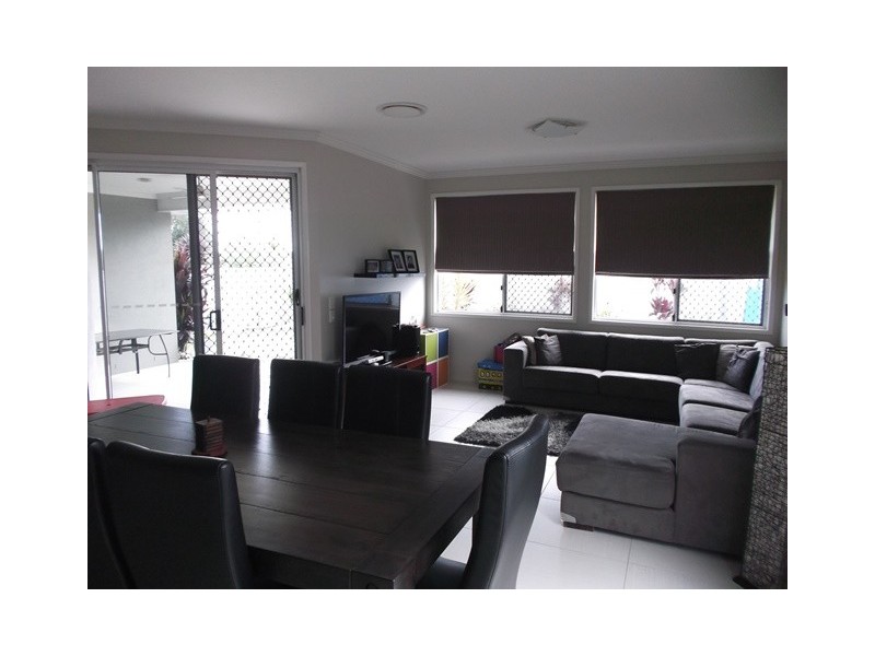 294 Ramsay Street, Middle Ridge QLD 4350