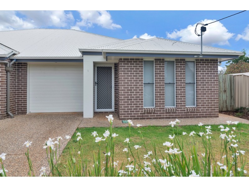 1/7 Tame Street, South Toowoomba QLD 4350