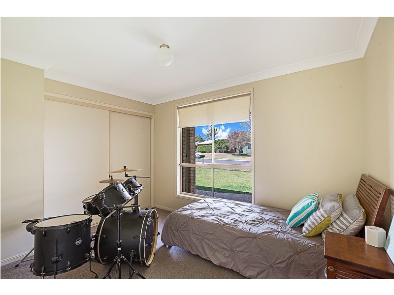 62 Moore Crescent, Wilsonton QLD 4350