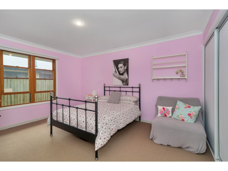 26 Hinchcliffe Drive, Kearneys Spring QLD 4350