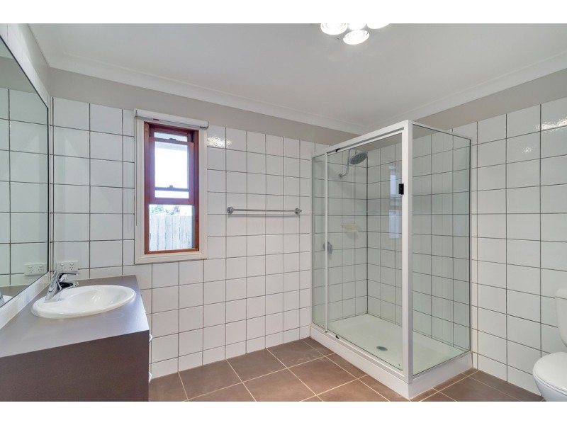 26 Hinchcliffe Drive, Kearneys Spring QLD 4350