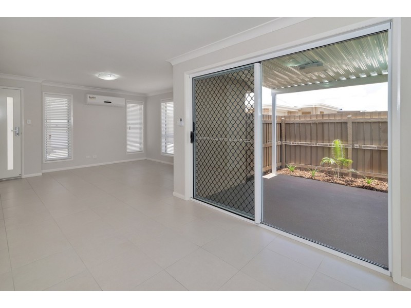 4/11 Furness Court, Kearneys Spring QLD 4350