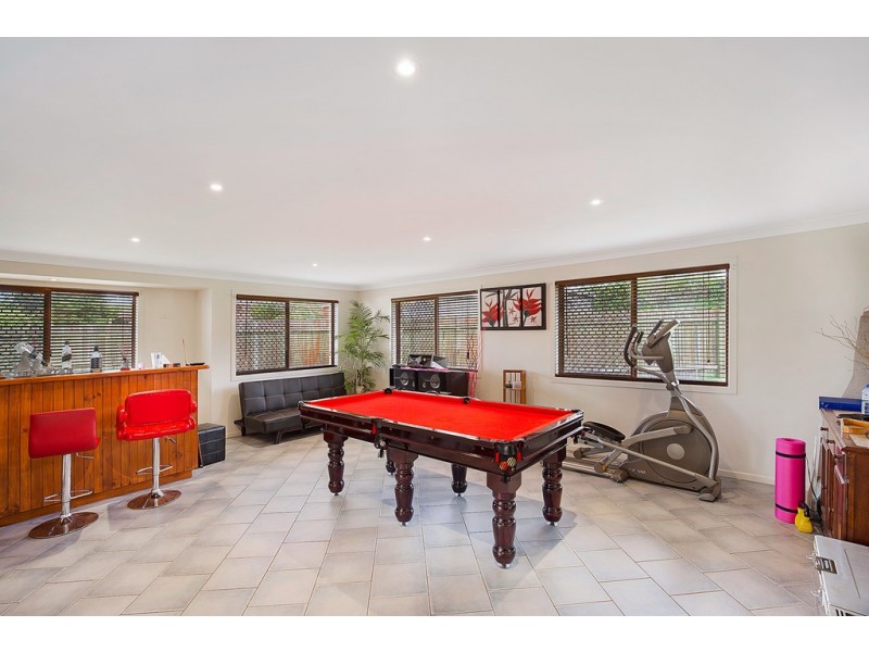 1 Fysh Court, Wilsonton QLD 4350