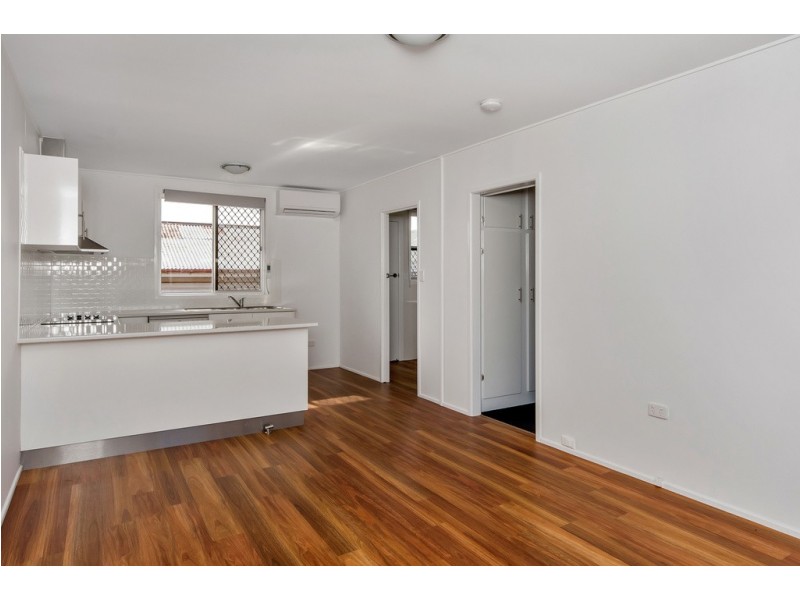 4/4 Healy Street, South Toowoomba QLD 4350