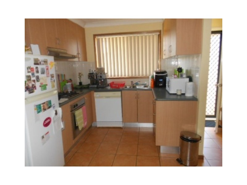 8/15 Donna Court, Kearneys Spring QLD 4350