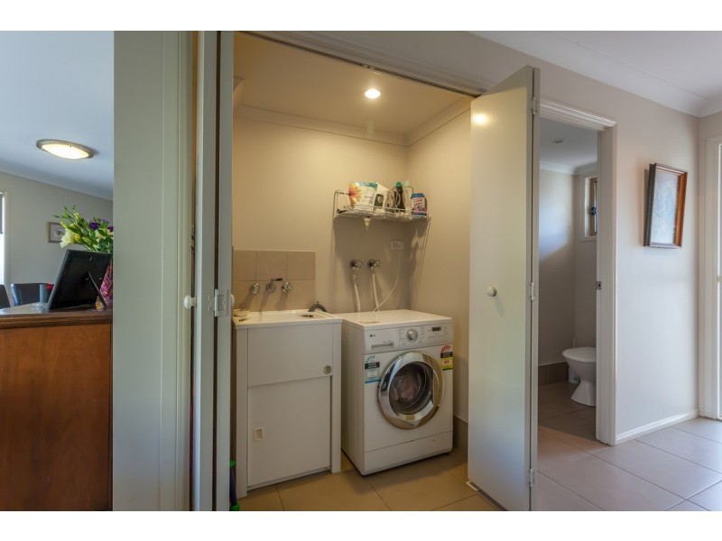 13/16 Anzac Avenue, Newtown QLD 4350