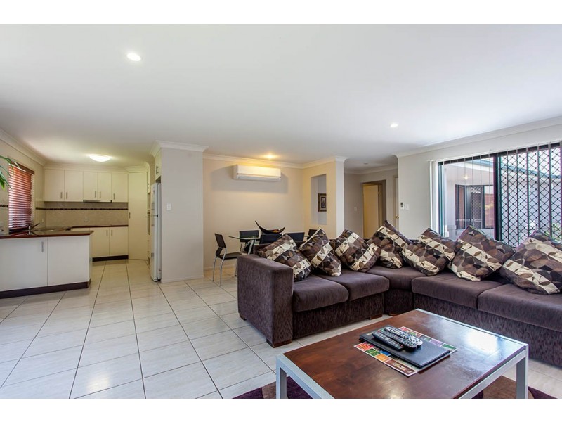 53 Drayton Road, Harristown QLD 4350