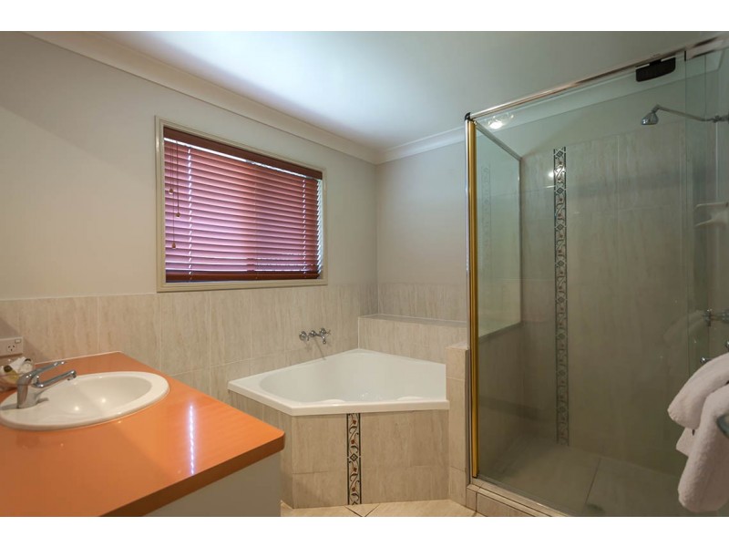 53 Drayton Road, Harristown QLD 4350