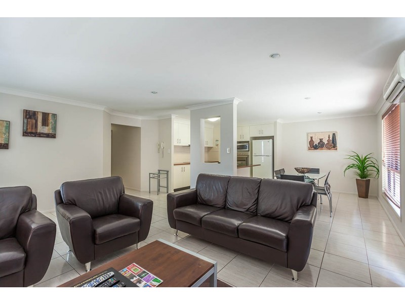 53 Drayton Road, Harristown QLD 4350