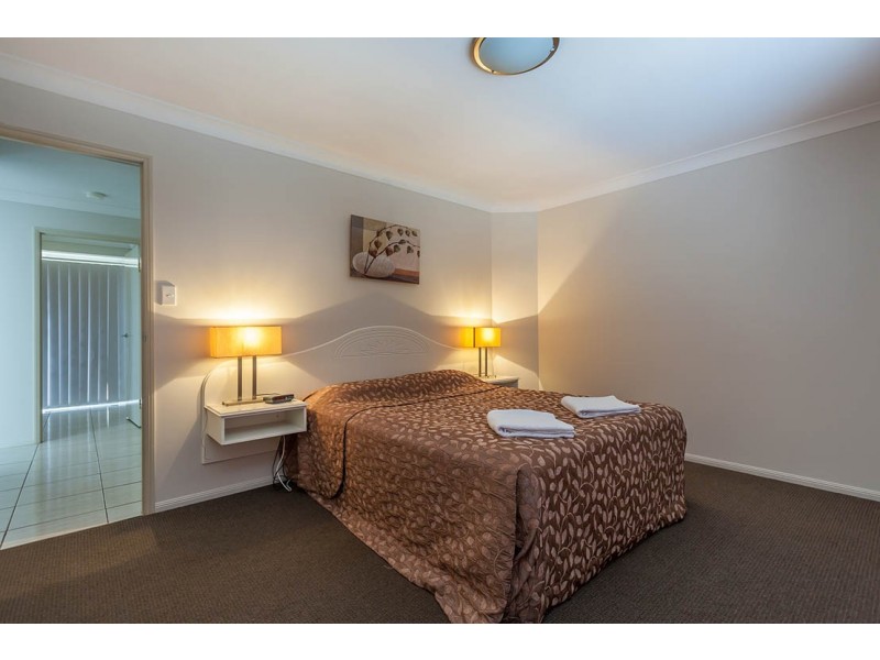 53 Drayton Road, Harristown QLD 4350