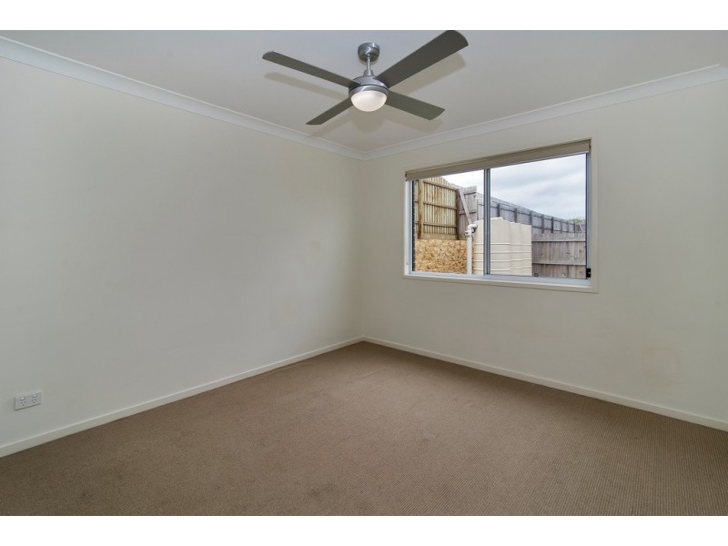 2/13 McMorrow Street, Kearneys Spring QLD 4350