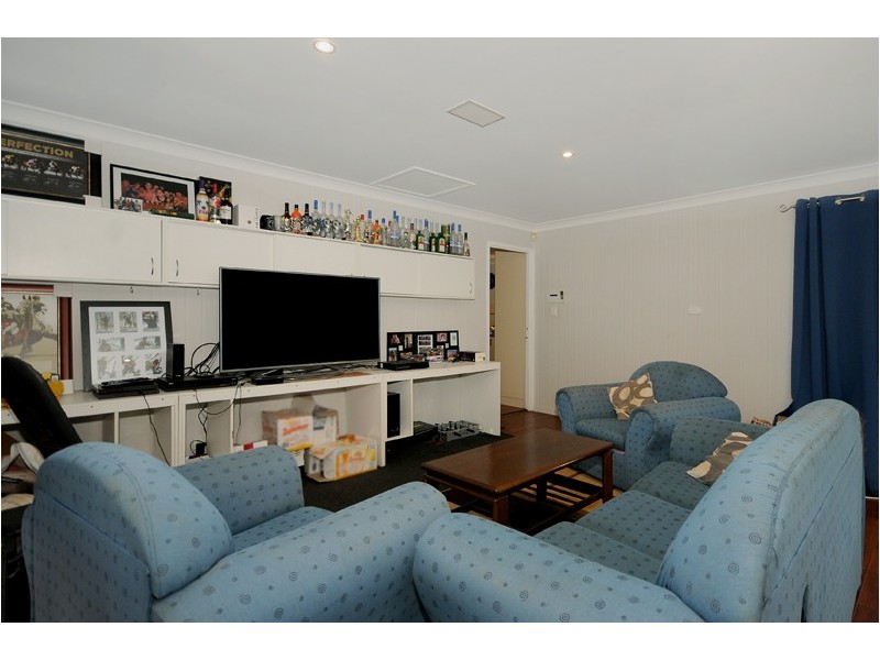 6 May Court, Middle Ridge QLD 4350