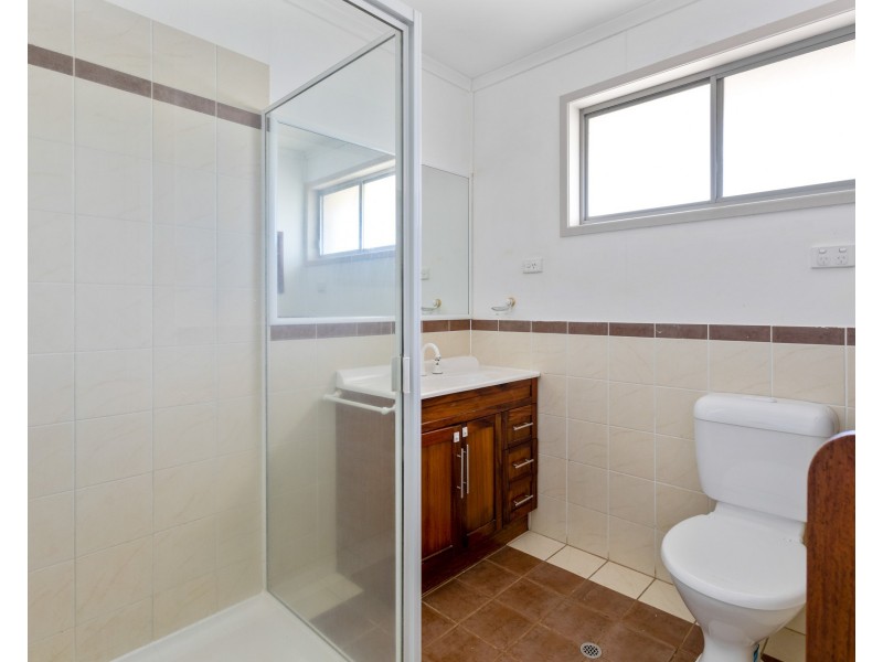 368 Hume Street, Centenary Heights QLD 4350